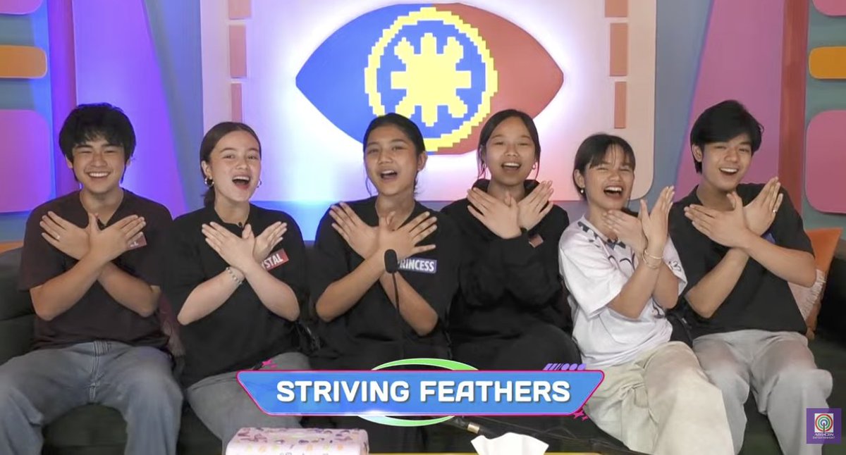 cknifiedx's tweet image. 🍀immunity for striving feathers🍀