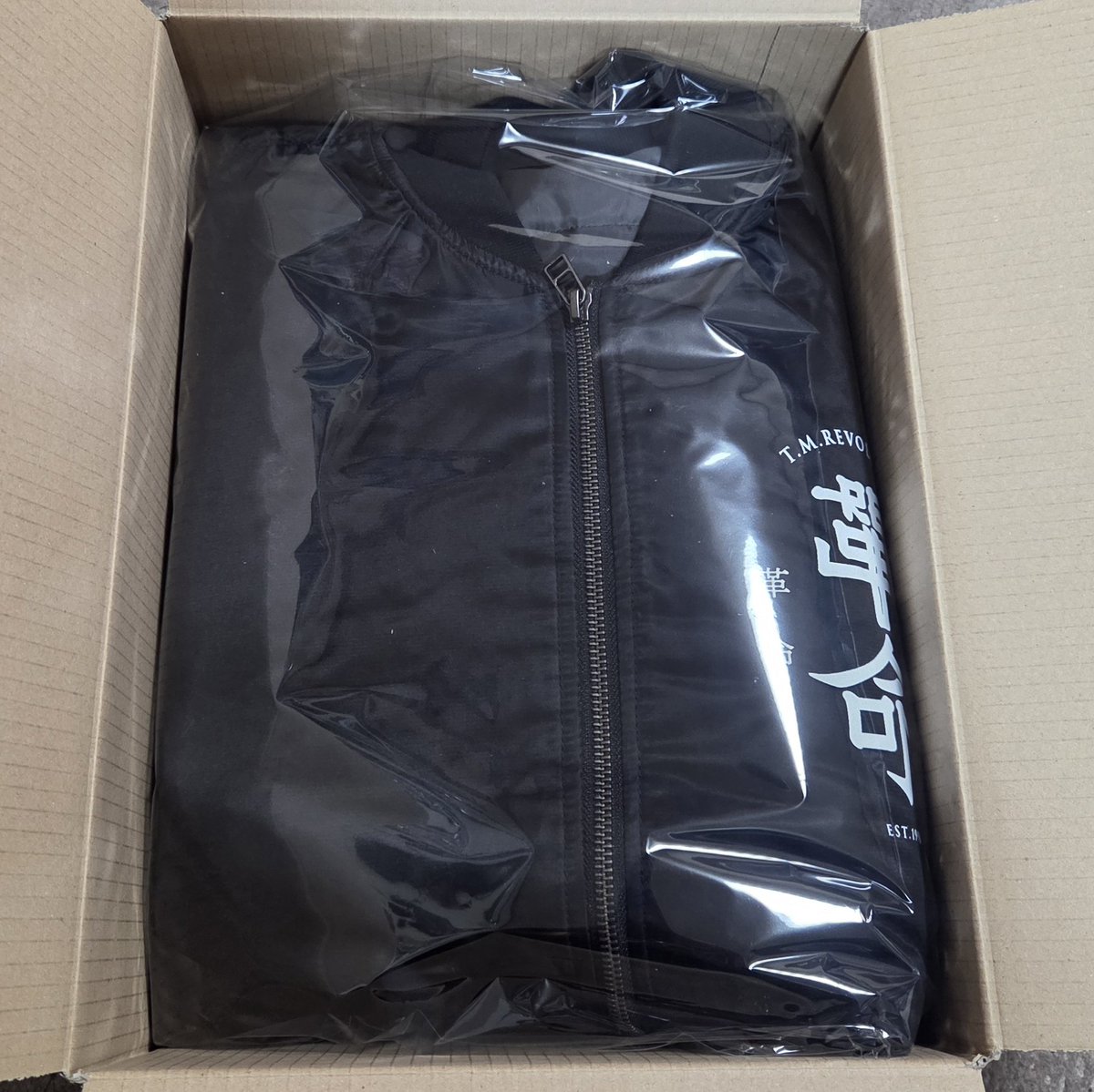 革命MA-1届いた〜！めっちゃカッコいい♪西川ちゃんの直筆シリアル