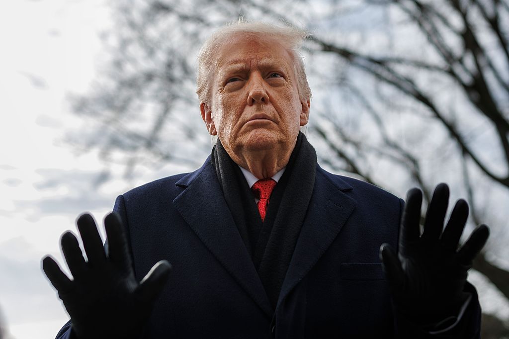 RaiTre's tweet photo. Tensioni tra USA e Europa su dazi e Groenlandia. A Davos si attende l’arrivo di Trump. Crescente divario tra ricchi e poveri anche in Italia.
Con #MarcoMinniti @alex24ore @karimamoual #MarcoRevelli @sandroiacometti #CarloDIppoliti
#ReStart: 09:45 #Rai3 @AnnalisaBruchi https://t.co/WtkeO3ZKGc
