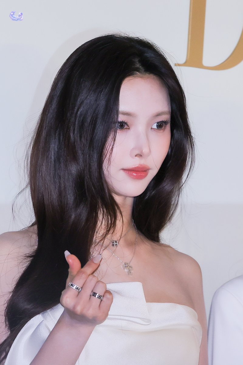 celestial0115's tweet image. 260115    

#윤아 #아일릿 #ILLIT #YUNAH