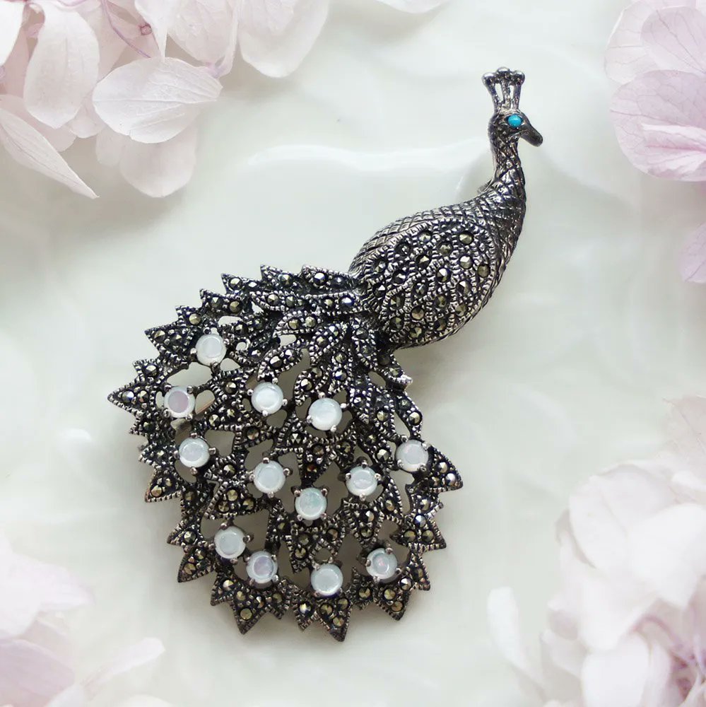 銀細工　孔雀プローチと銀細工置物 銀細工 孔雀プローチと銀細工置物 幸運のブローチ 孔雀 | 京都通販