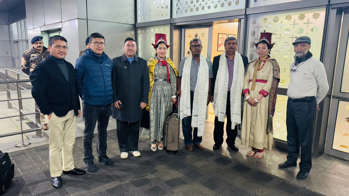 CEOofficeLadakh's tweet photo. CEO Ladakh, Sh. Rahul Sharma, IAS, accorded a warm traditional welcome to Mr. Ameer Mohammed Faaiz Member ECSL and Mr. Hannedige Rasika Priyanga Peiris, Commissioner General of Elections, Sri Lanka,  on their arrival for IICDEM 2026.
#IICDEM
@ECISVEEP
@IIIDEM_Official
@DIPR_Leh https://t.co/N3LWammGfB