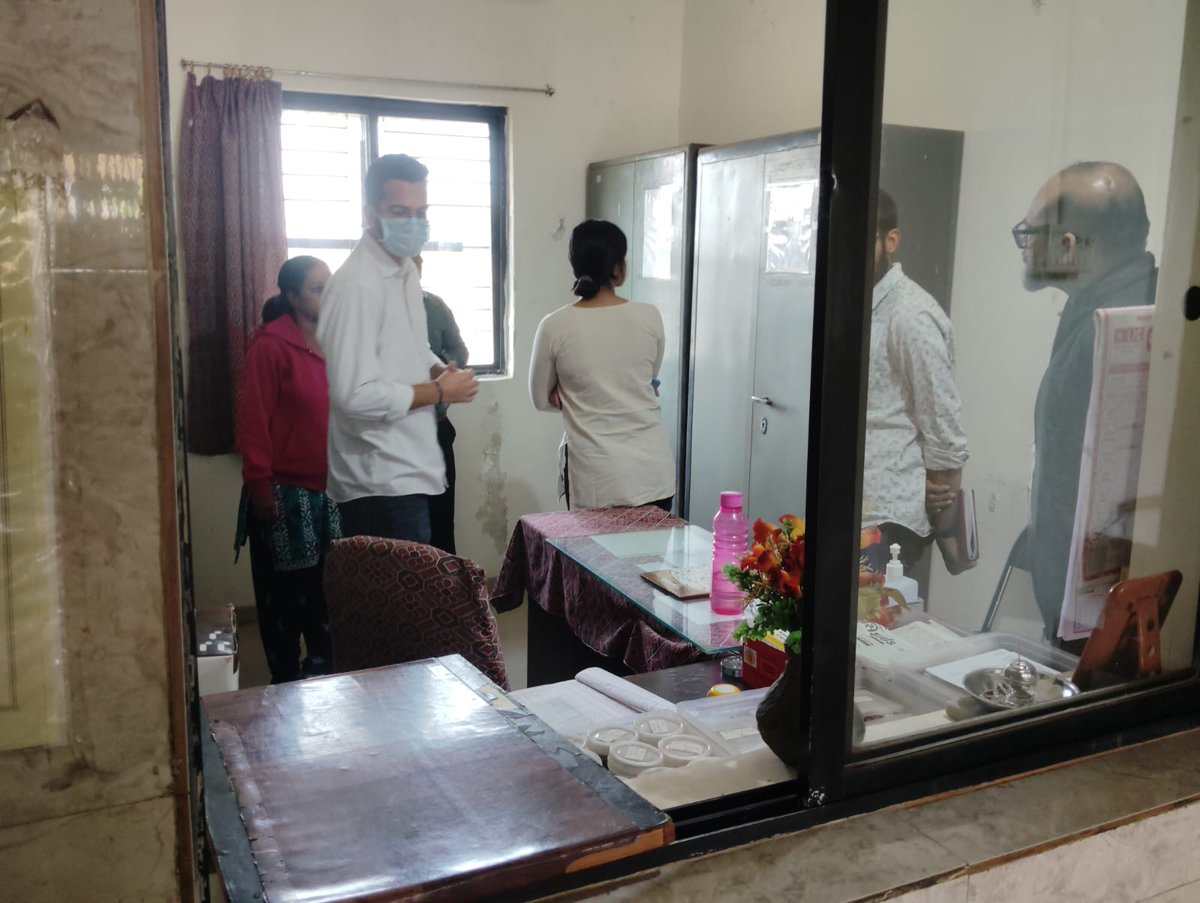 GovaliGog's tweet photo. આજરોજ પ્રાથમિક આરોગ્ય કેન્દ્ર ગોવાલી ખાતે શ્રીમતી નિશા ચૌધરી IAS PA TSP ભરૂચ દ્વારા વિઝિટ કરવામાં આવી જેમાં વેક્સિન સ્ટોરેજ,લેબ રૂમ,ફાર્મસી રૂમ વગેરે ની મુલાકાત કરવામાં આવી તથા જરૂરી સુવિધાઓ અંગે ચર્ચા કરવામાં આવી. https://t.co/5BfoSuJIjh
