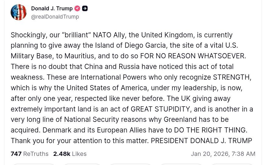 Trump launches a harsh attack on the United Kingdom

It all stems from the decision to transfer the island of Diego Garcia to Mauritius — home to a key US military base.

Trump called the move a sign of weakness and said it had already been noticed in Moscow and Beijing.