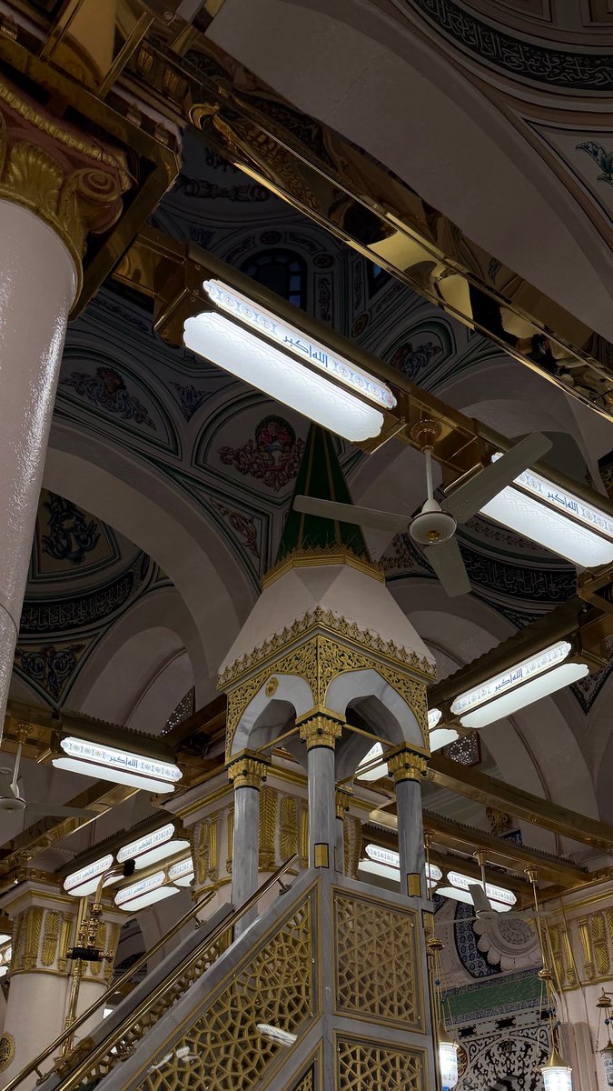 drafts404's tweet image. الروضة الشريفة