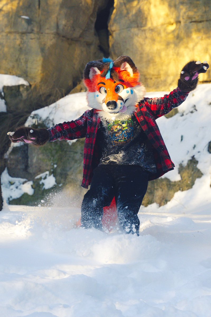 Sliding into legal white powder ❄️