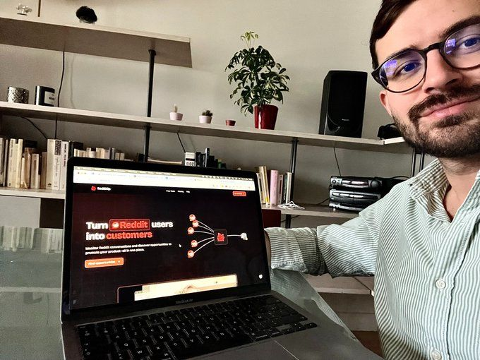 Axel Schapmann tweet media