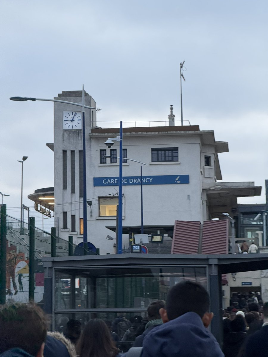 Vincent D tweet media