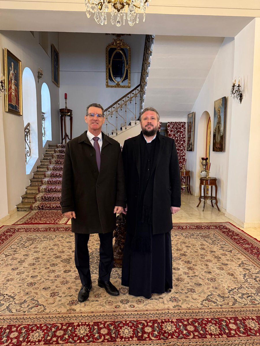 IsraelinRomania's tweet image. Întâlnire cu elevii Seminarului #Teologic Ortodox din #București. 🇷🇴🇮🇱

Dl Ambasador @BendorLior a avut plăcerea să viziteze Seminarul Teologic #Ortodox din București, unde s-a întâlnit cu Arhimandritul Nectarie Șofelea, starețul Mănăstirii Radu Vodă. Cu acest prilej,