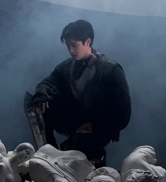 u_han94's tweet image. Kyungsoo: Hehe                               Not hehe