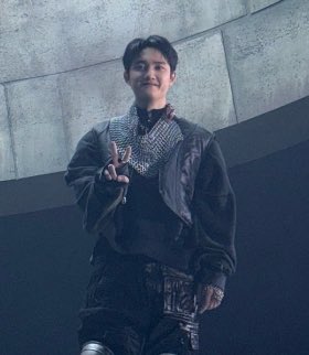 u_han94's tweet image. Kyungsoo: Hehe                               Not hehe