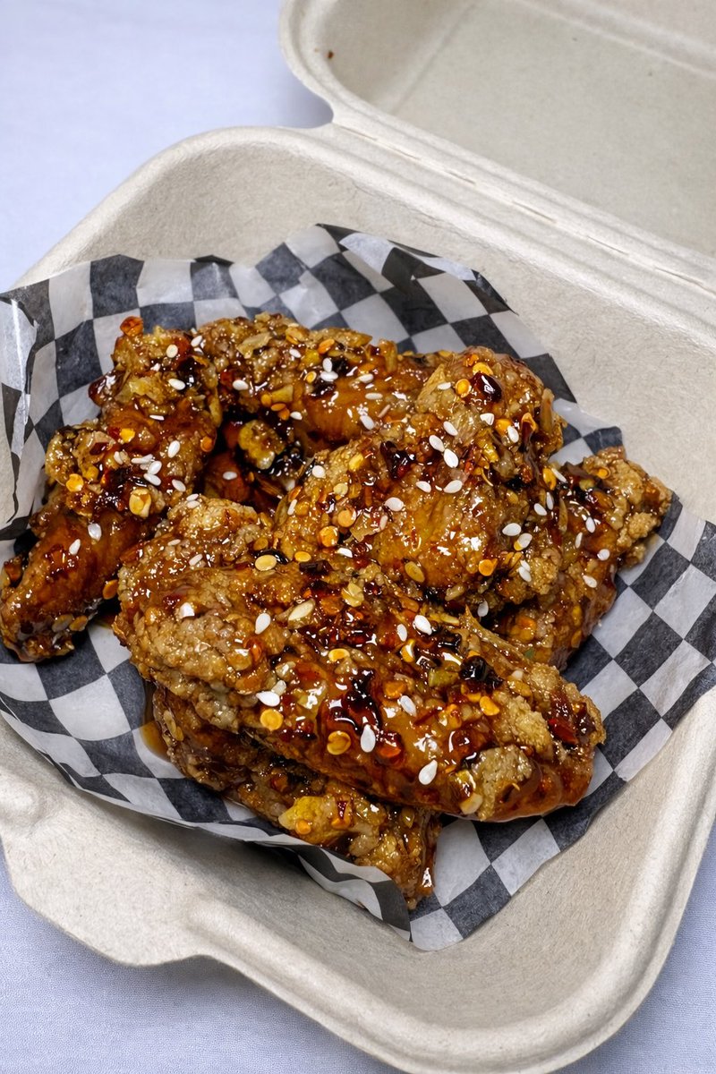 TheFusionKitch's tweet photo. It’s raining WINGSSSSS HALLELUJAH!! 🍗🔥

Crispy. Saucy. Addictive.
Choose your flavor (or mix them 😉):
American Honey BBQ | Lemon Pepper | Spicy BBQ | NG Pepper | Honey Garlic | Korean Fried Chicken

Order now on Chowdeck or Send us a DM us #FusionKitchen https://t.co/5PwbE2KsaN