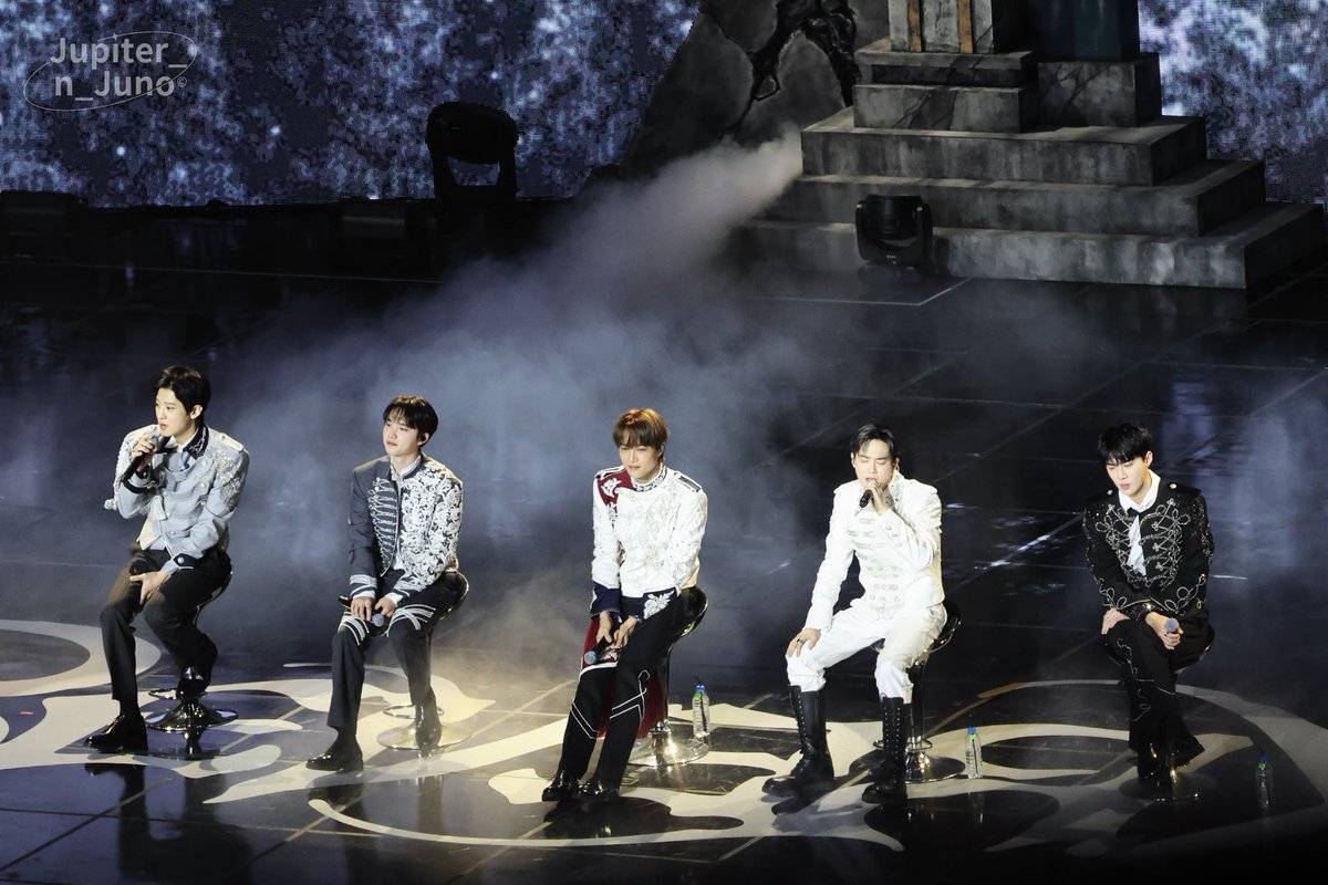 Jupiter_n_Juno tweet media