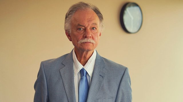 Prof. Dr. Teoman Duralı, çocukluğundaki pozitivist beyin yıkama faaliyetlerini anlatıyor:

“Bir gün Çatalağzı’nda, ilkokul birinci sınıftaydım. Annem okuldan eve geldi. Başöğretmen ak saçlı bir beyefendiydi. Anneme dert yanmış. O da söylediklerini babama anlatıyor:

“Bu çocukları