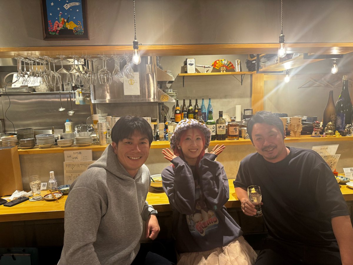 s_masuda8778's tweet photo. 今宵もおでしんよろしくお願いします〜
今日はめちゃくちゃ寒い〜風も強し〜 https://t.co/JNdDewlgS4