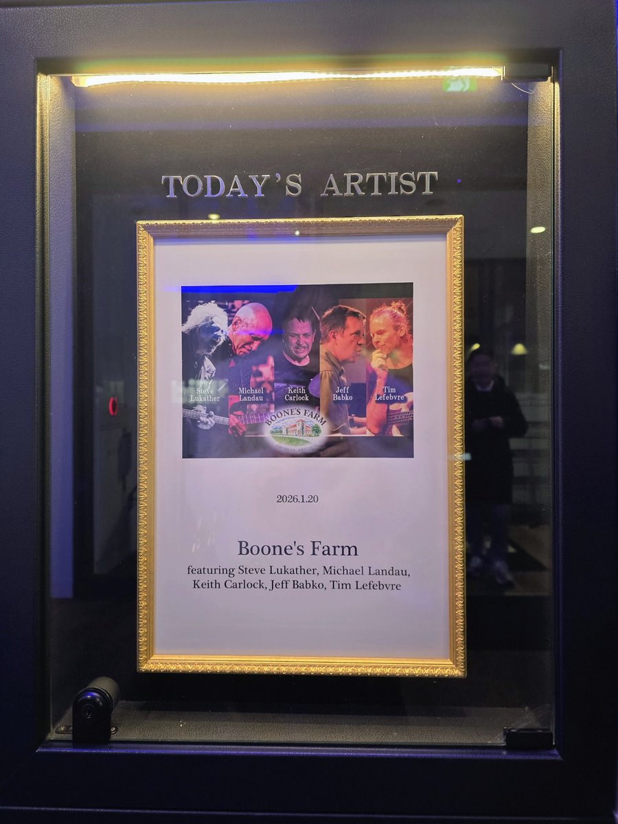 Izumih0705's tweet photo. ついにツアー最終日!!😭❤️

#BoonesFarm #SteveLukather #MichaelLandau #KeithCarlock #JeffBabko #TimLefebvre #BillboardLiveYokohama #TourDay7 #TourFinale https://t.co/WQCGxQJBE2