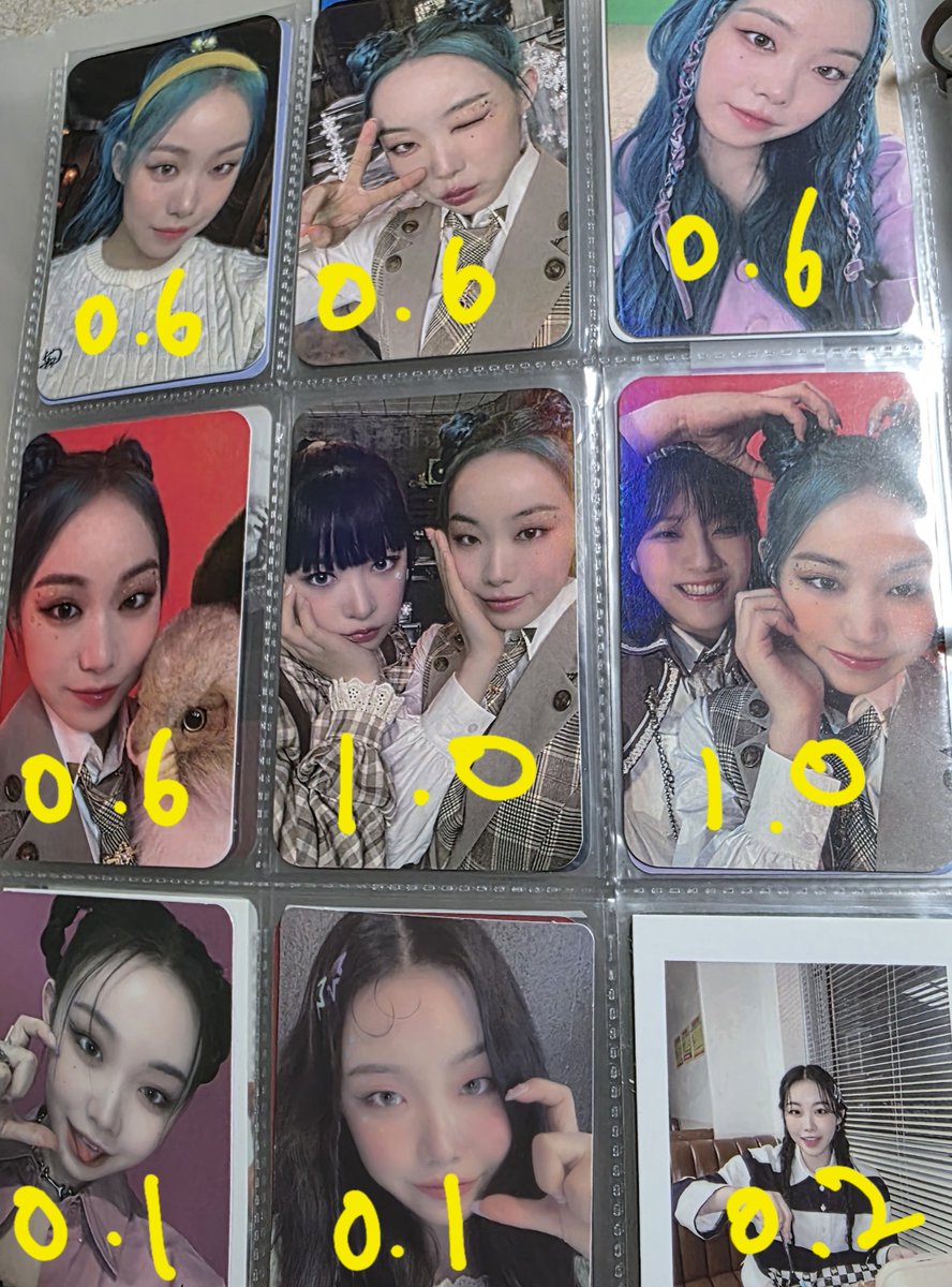 geraetradesell's tweet photo. Wts 빌리 수현 폴라+싸인포카+포카 양도합니다

폴라
- 긴가민가요 시스루뱅 흑발 수현 폴라

싸인포카 signed pc

DM

Suhyeon billlie pc Polaroid 메이크스타 제제뮤 디마뮤 신나라 링바이링 모켓샵 에버라인 디엠씨 포토카드 양도 링마벨 댕 유노이아 pc 싸폴 https://t.co/XHUun8XqRK