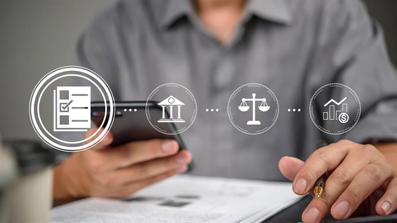 VietnamBriefing's tweet image. Projects in sensitive or restricted sectors in Vietnam — such as energy, gaming, telecoms, and #AirTransport — require in-principle approval, with added scrutiny for foreign investors in areas like #Forestry and #Publishing.

Stay updated ⤵️
ow.ly/QmUF50XZtuv