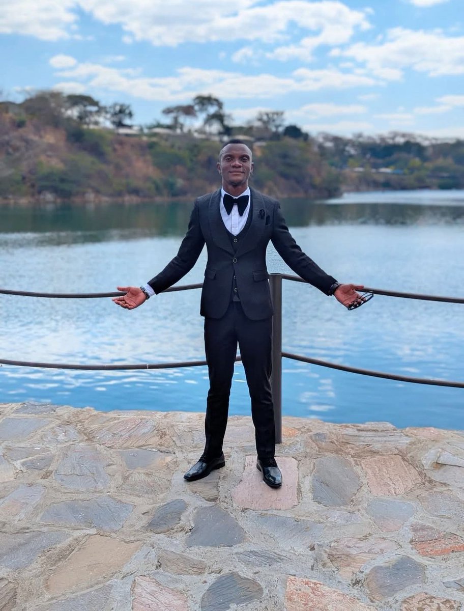 King Bisanka tweet media