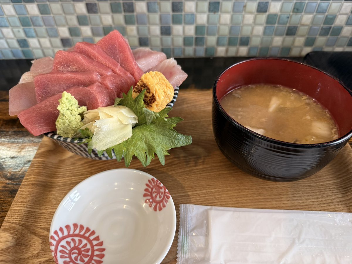Mippyfun's tweet image. マグロ丼！
ンマイ！
