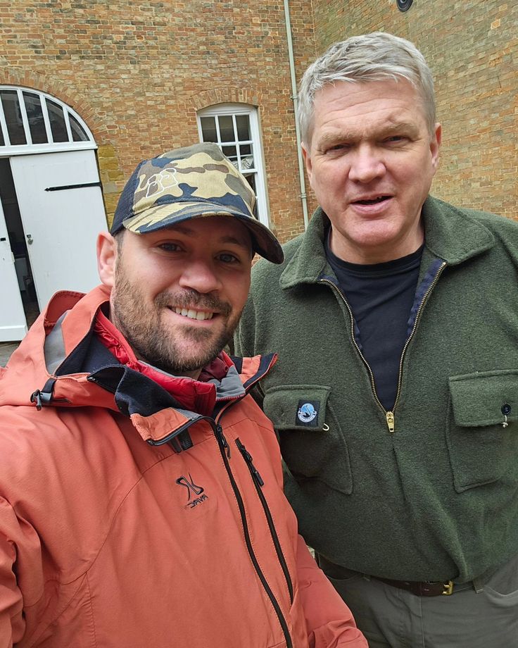 jerometerrence9's tweet image. Woodlore wanted a picture with me, so I thought I'd oblige!!
#usarmy