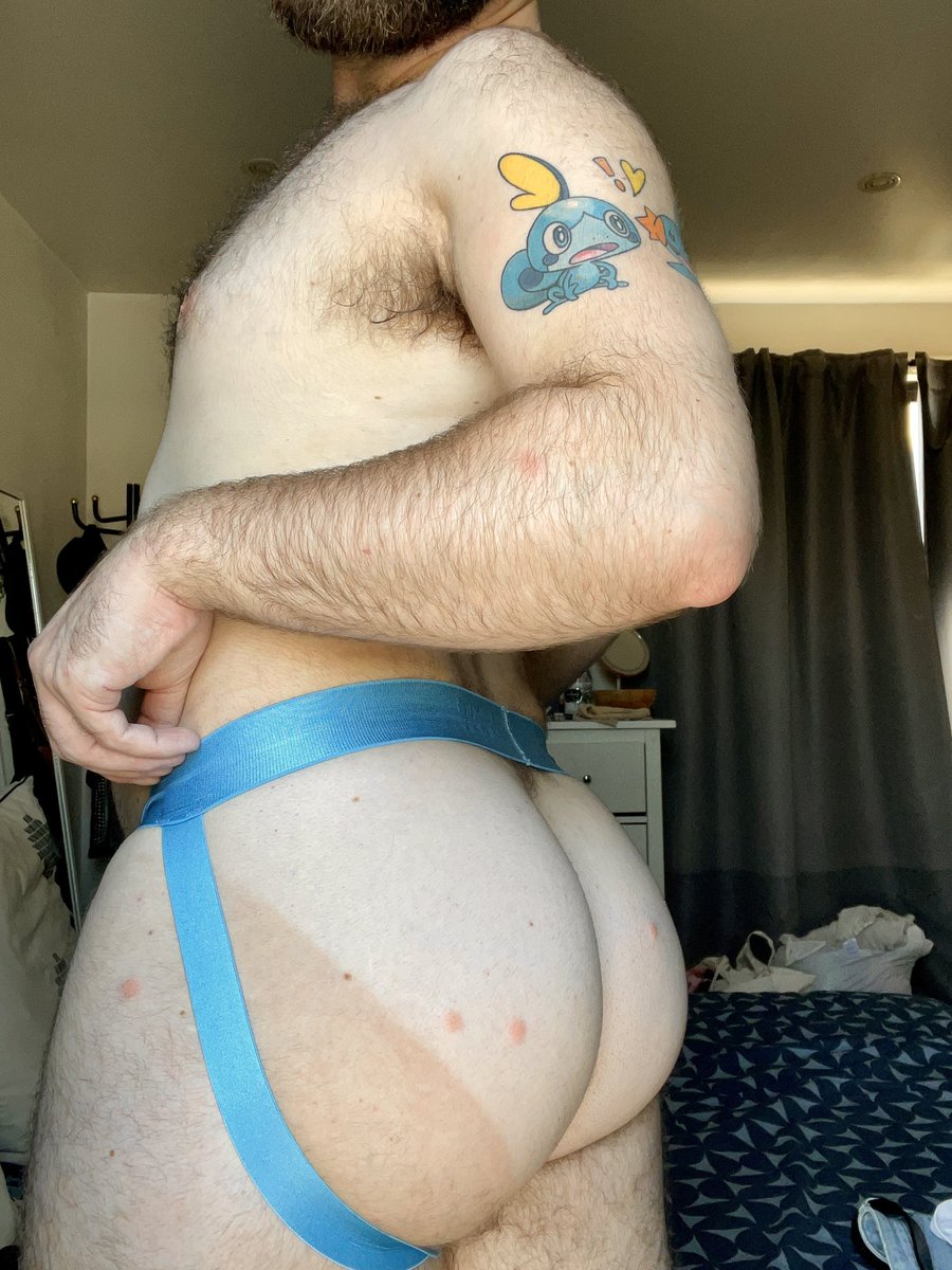 Brit boy in AUSSIE ✈️ 🌏 tweet media