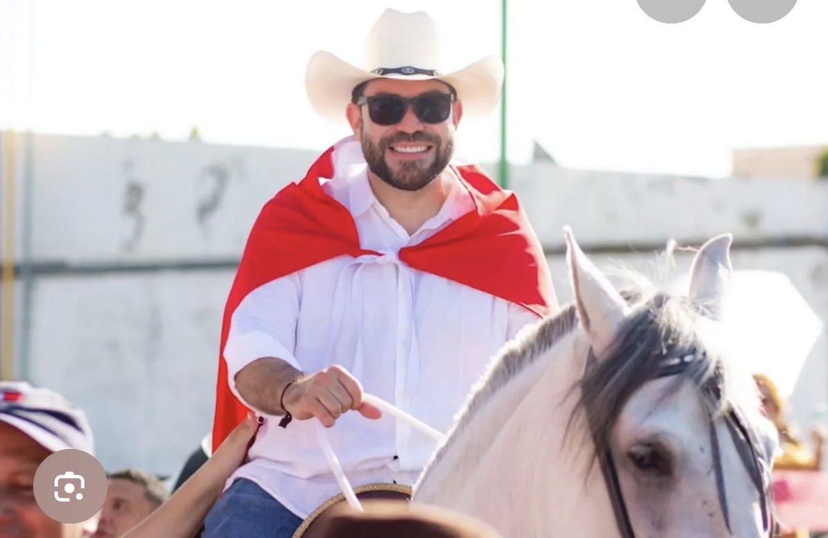 AlexMal881809's tweet image. 🗣️Por unanimidad de votos 🗳️ 

@JorgeCalix ha sido inscrito como diputado para el periodo 2026/2030 @Congreso_HND @PLHonduras