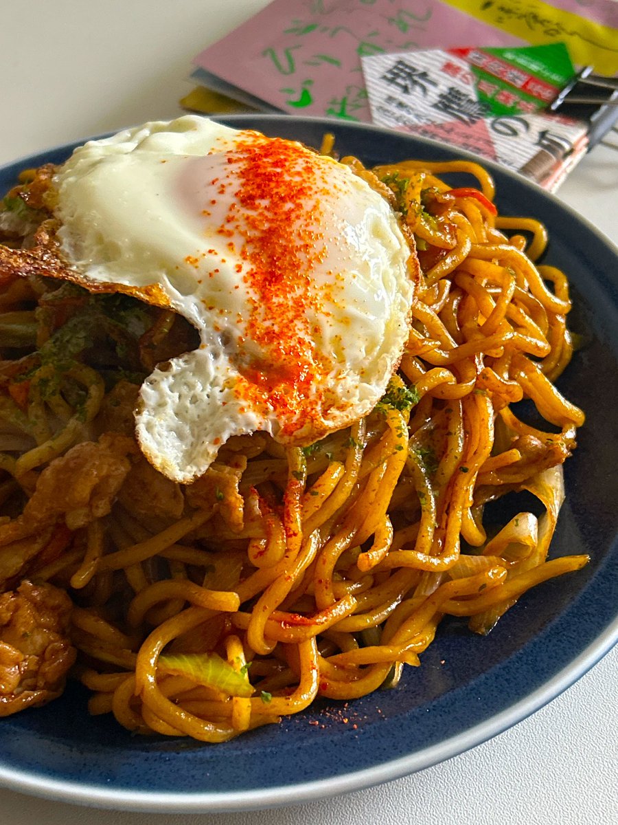 urapyon_net's tweet photo. 高◯より爪一。

#堺鷹の爪
#一味唐辛子 https://t.co/iWz7I3IJcj