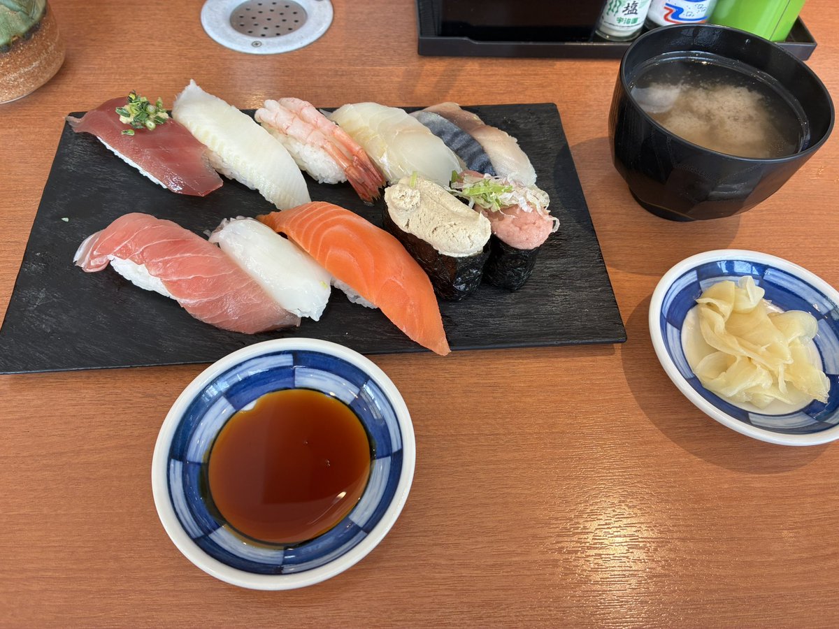 mocketconsa's tweet image. ここ数日の欲望が叶いましたとさ🍣
めでたしめでたし👏👏👏
#今日のランチ