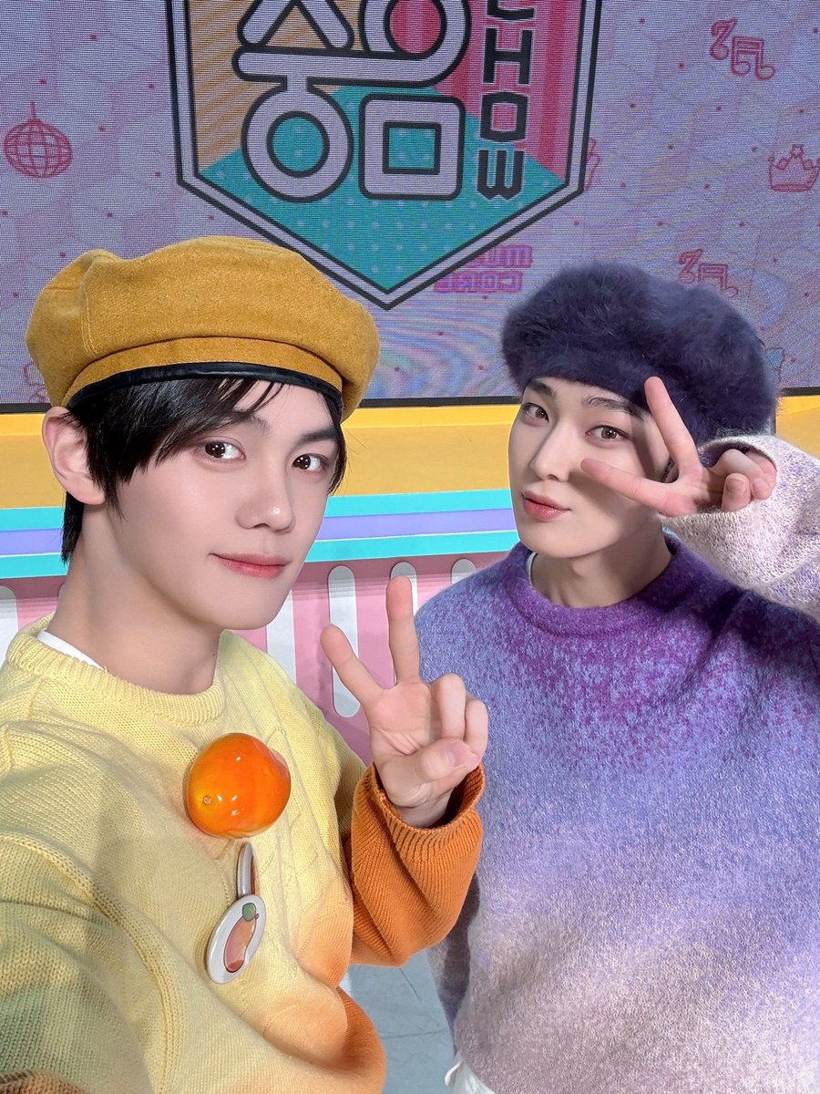 MC GYUVIN AND MC SUNOO! 🥭🍇 THANK YOU FOR POSTING THESE, GYUVIN 😭