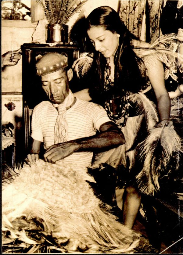 eubrguedes's tweet image. Nesse mesmo dia 20 de janeiro, há 97 anos, o pai de santo, sambista e fundador da Mangueira, o Zé Espinguela, criava os concursos das escolas de samba.  

A disputa, que já havia ocorrido um ano antes, mas sem a fundação da Mangueira, ocorreu em seu terreiro no Engenho de Dentro