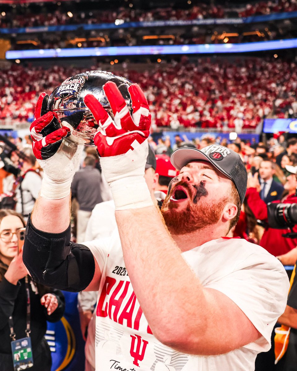 Chick-fil-A Peach Bowl tweet media