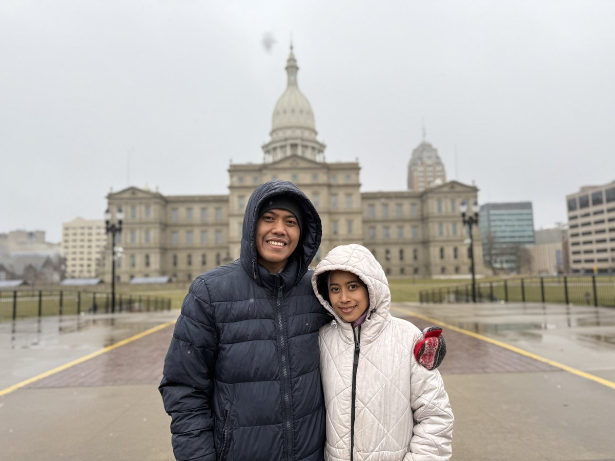 bangqohar's tweet photo. Capitol Michigan https://t.co/hlutjMtBSl