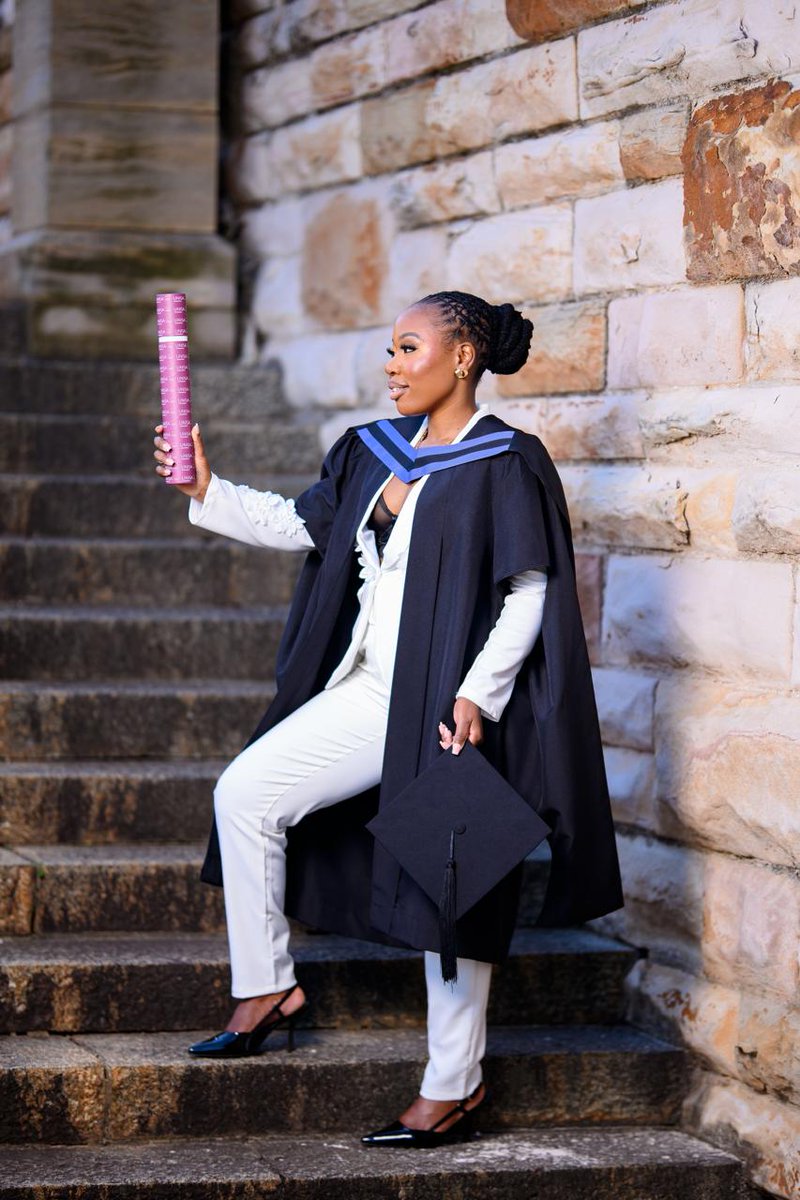 #PhaphamanaMunghana tweet media