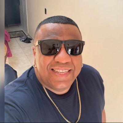 tonfile's tweet photo. #NovaFotoDePerfil https://t.co/4vG11nciUO