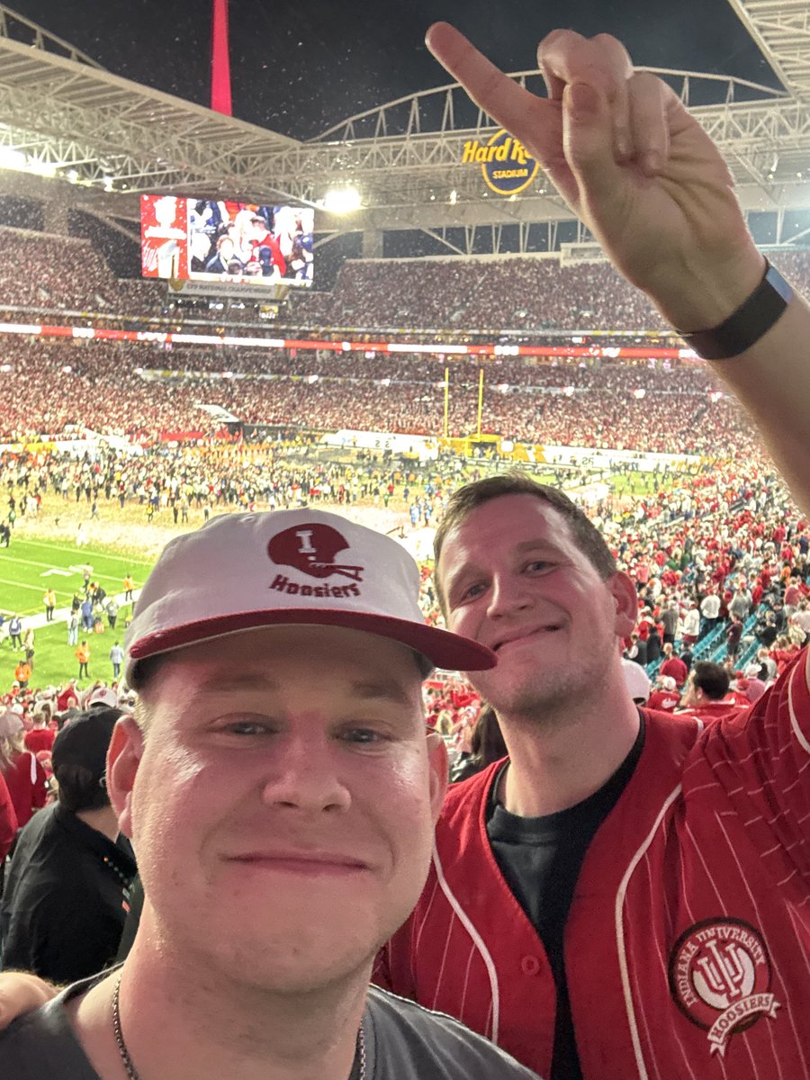 Brett Kornfeld tweet media