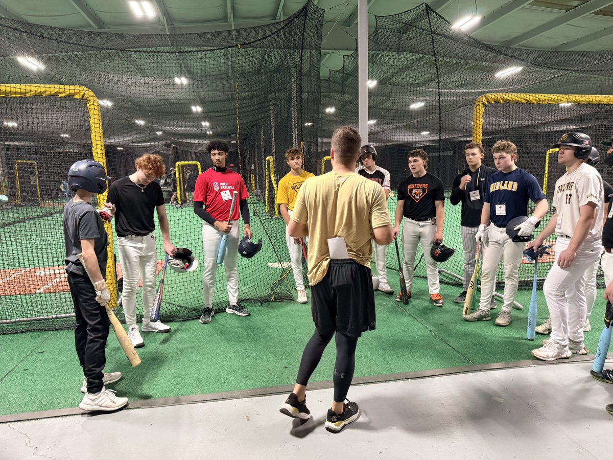 Alex Edgar tweet media