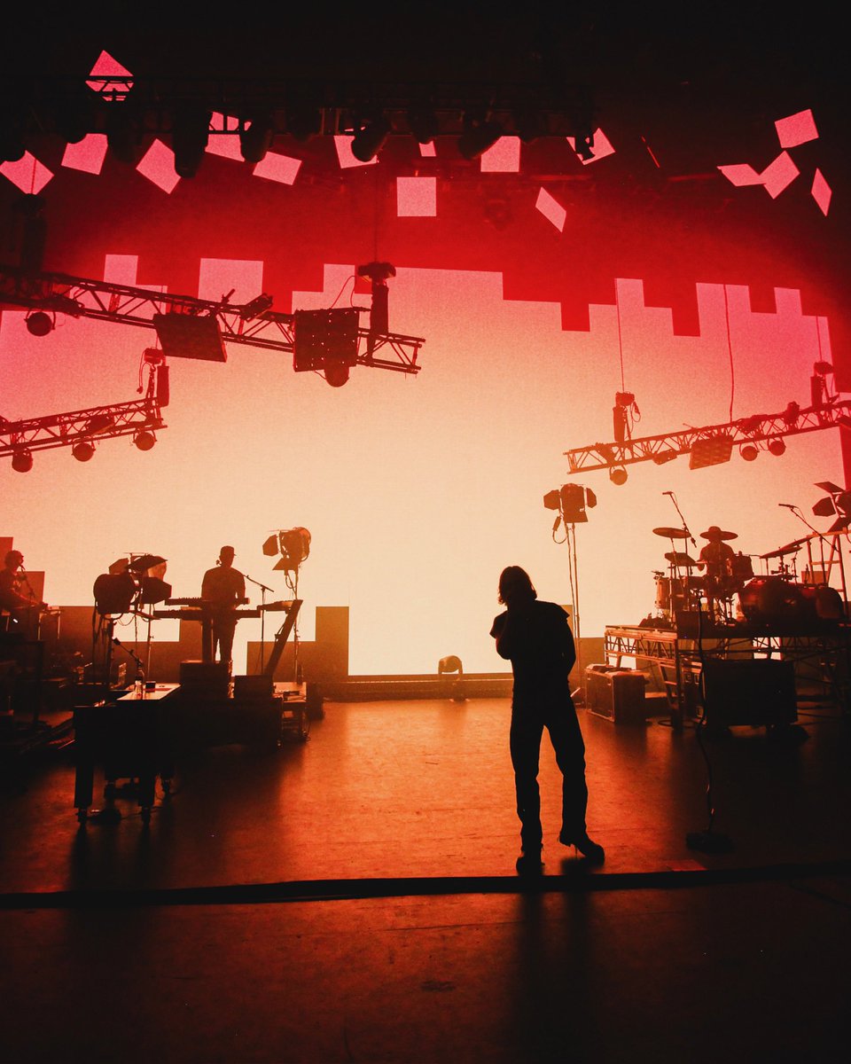 thisisLANY's tweet image. ✨first show of 2026 this friday
