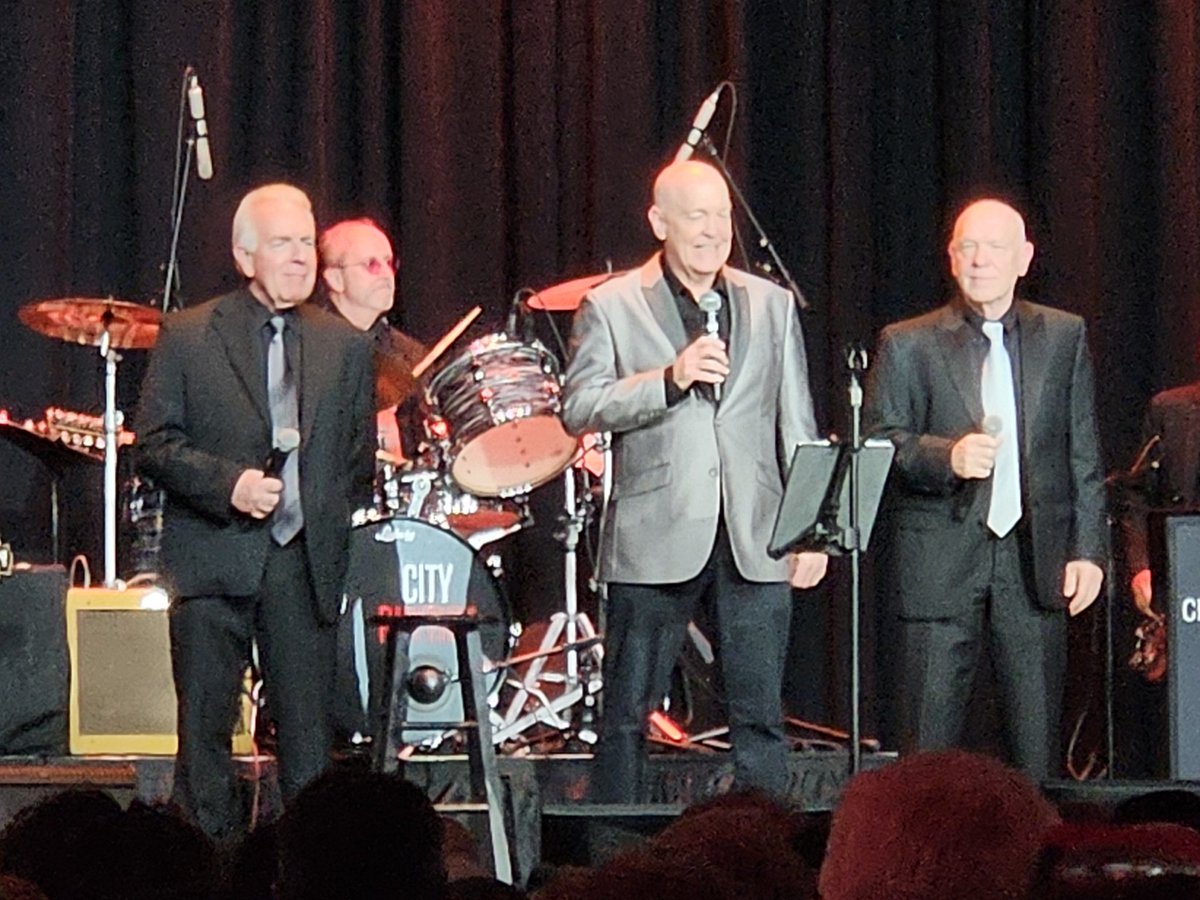 Pete Thompson tweet media