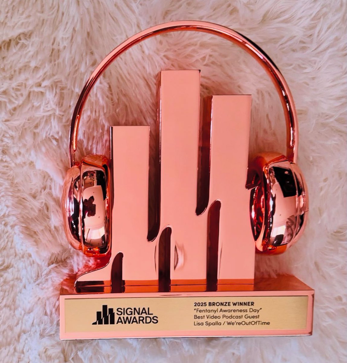 Lisa Frodsham Spalla tweet media