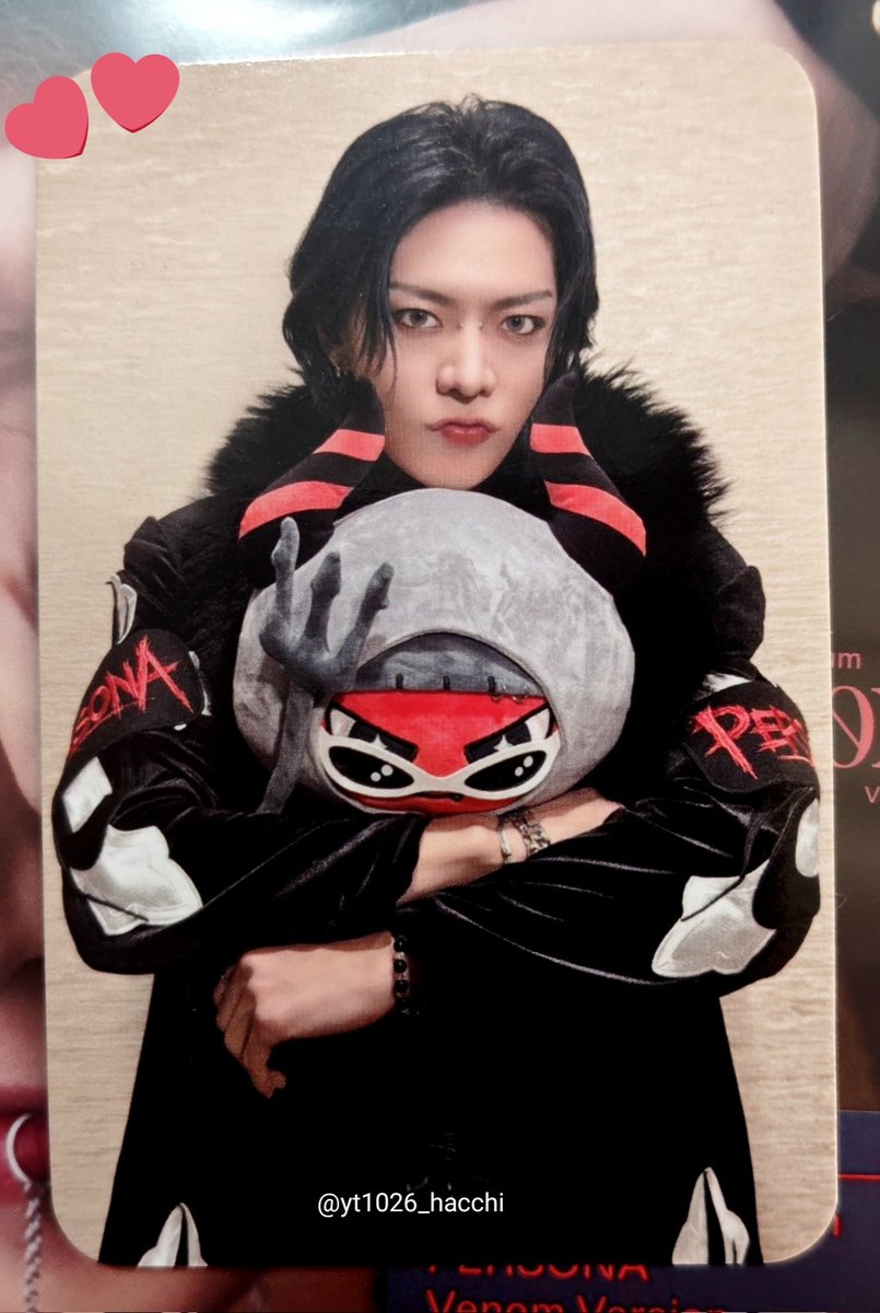 G_SongWan's tweet image. He took pictures with Yu and Uta 😭😍

#YUTA_PERSONA_TOUR