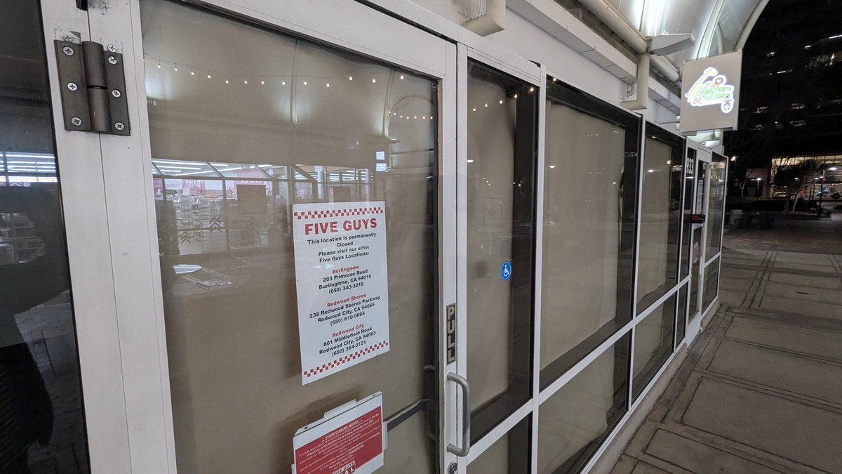 Foster CityのFive Guys閉店してた…