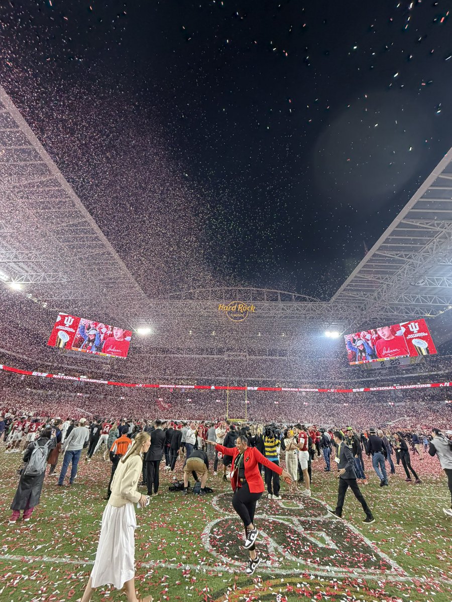 dannykanell's tweet photo. Thank you Indiana and Miami. College football. Always delivers. https://t.co/IliZvKpoOa