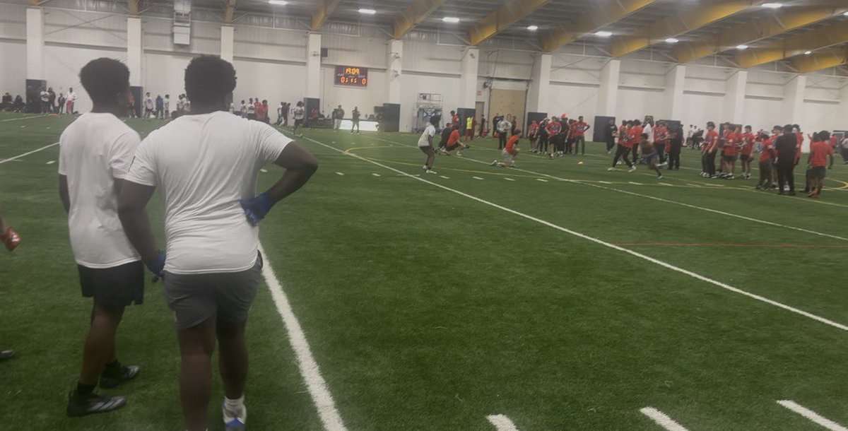 Landon Lewis tweet media