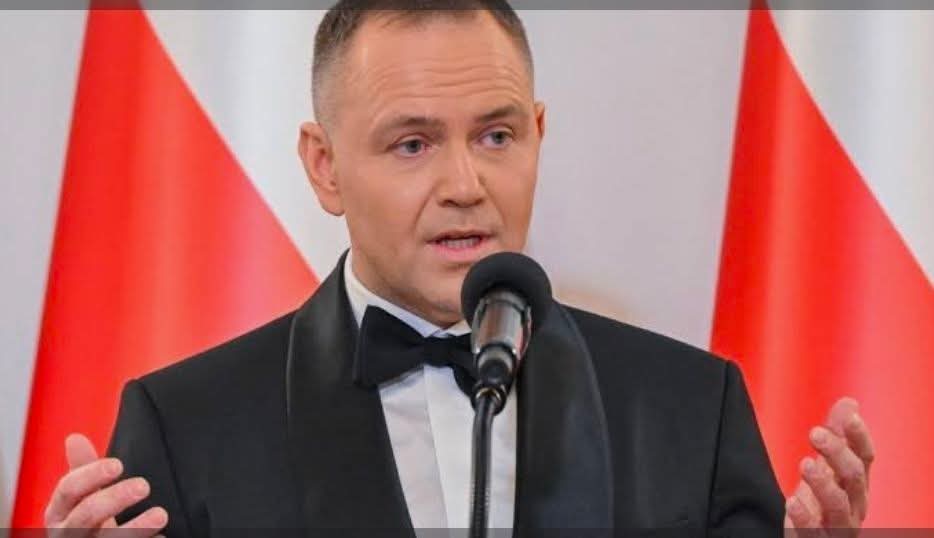 BarbaraTrabins1's tweet photo. Pon Prezydent mówi to wprost
w Pałacu Prezydenckim.
#Nawrocki
#SilnaPolska
#ReformaUE
#TuJestPolska
#Suwerennosc🇵🇱💥 https://t.co/6I6AiEnjU5