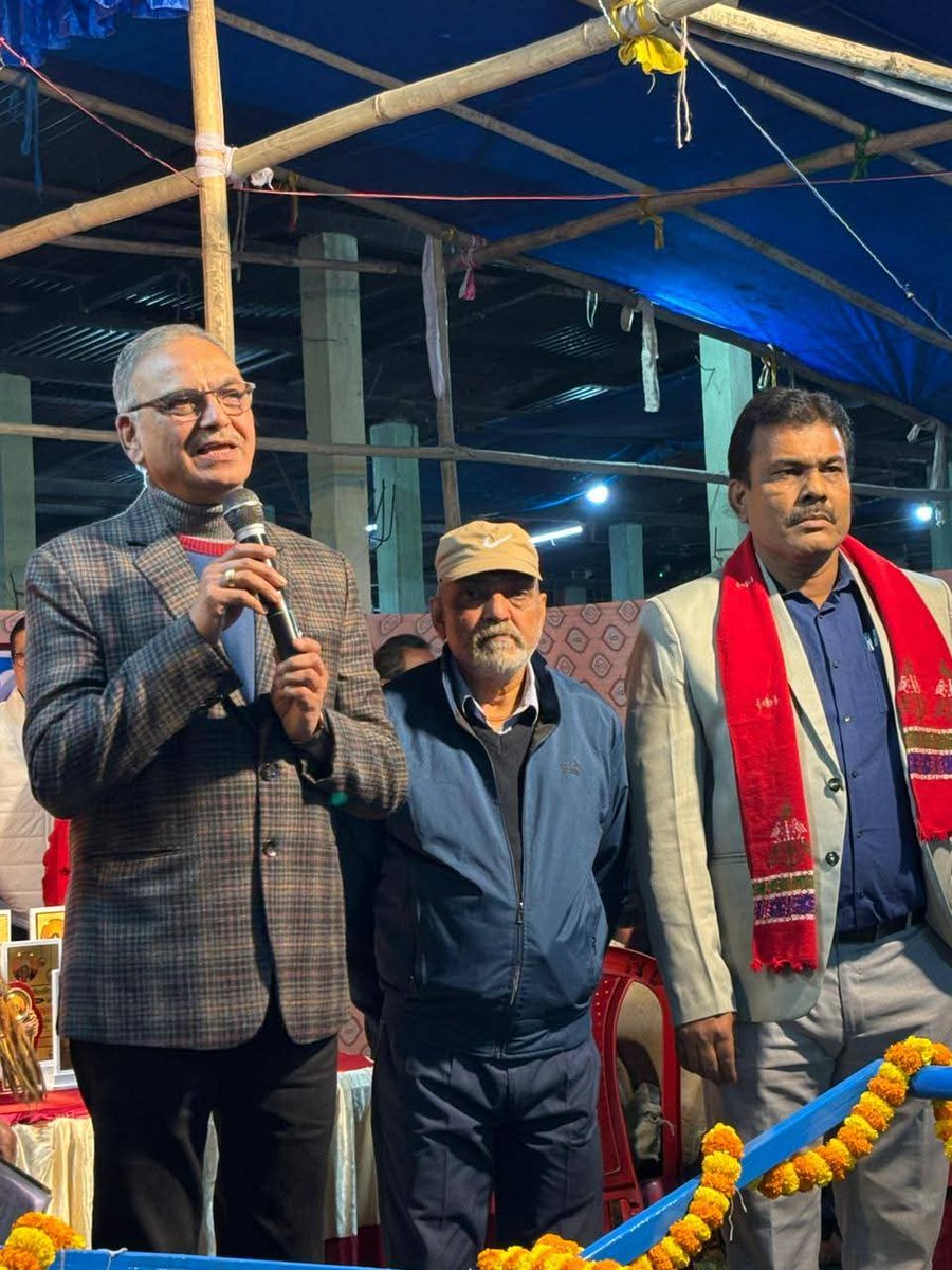 BimalOswal's tweet photo. Glimpses from night program at Dhubri Sosan Mandir.
#JayMaaKali https://t.co/Z7Da2ErBWN