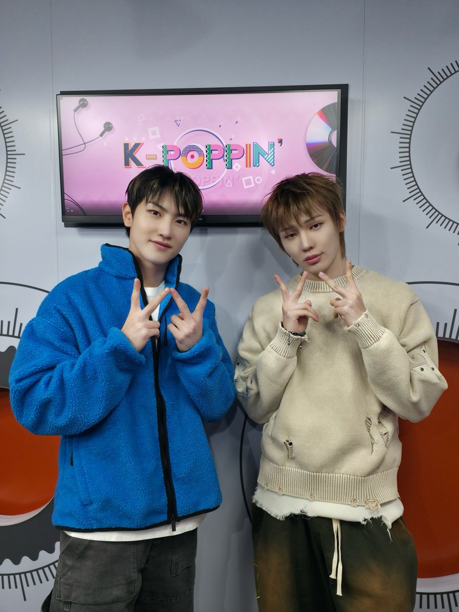 [#TT]
TNX Today | 260120
📸 Arirang Radio 'K-POPPIN''
 
#TNX
#최태훈 #TAEHUN
#천준혁 #JUNHYEOK
#PNATION #피네이션