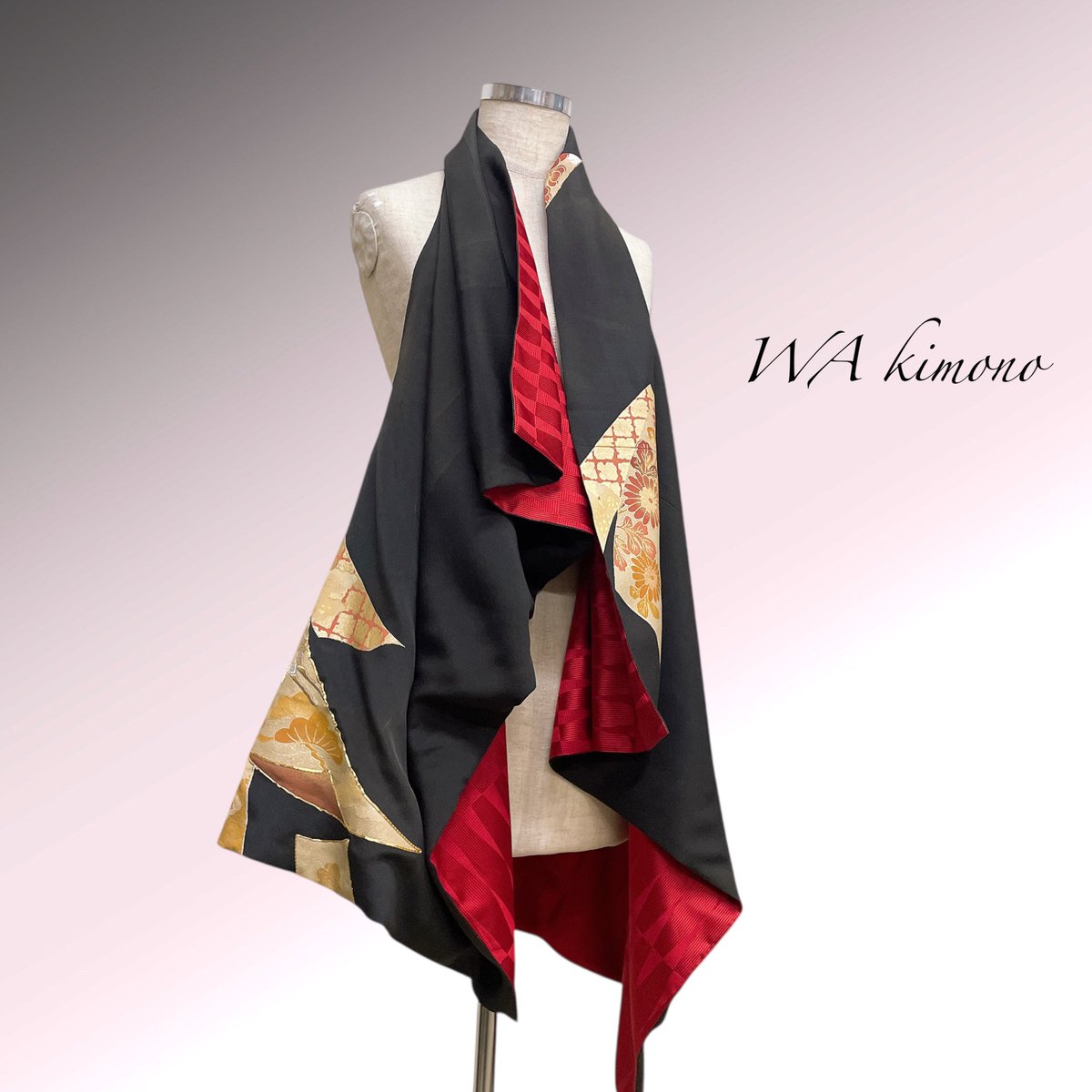 留袖 着物リメイクリバーシブル和柄 スクエア変型ジレ J71113 裏赤