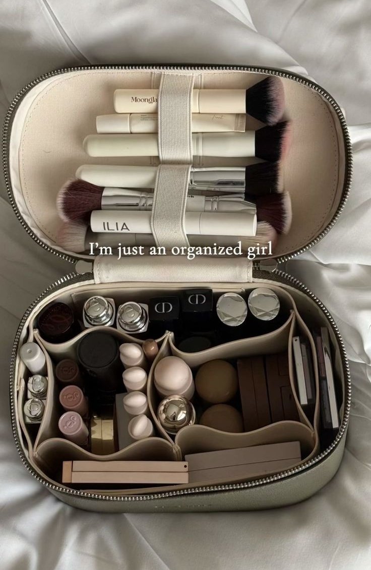 .☘︎ ݁˖ (@cinnamqnie) on Twitter photo 