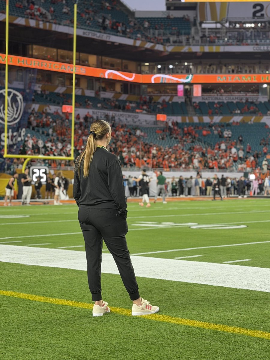 Chris Bennett tweet media